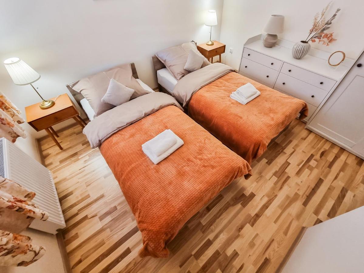 Uroczy Apartament U Mirki Подгужин Экстерьер фото