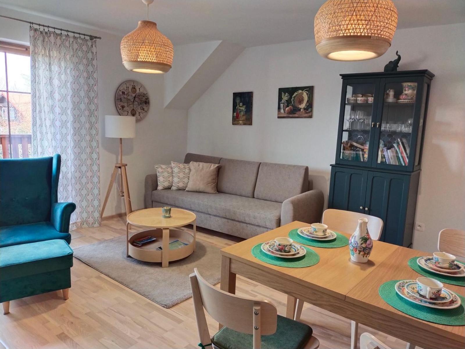 Uroczy Apartament U Mirki Подгужин Экстерьер фото